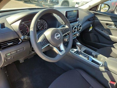 2025 Nissan Sentra SV CVT