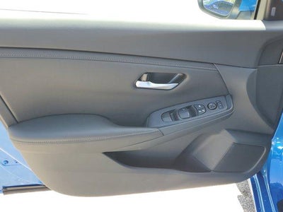 2025 Nissan Sentra SV CVT