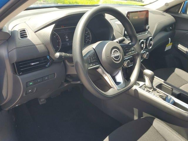 2025 Nissan Sentra SV CVT