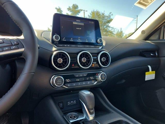 2025 Nissan Sentra SV CVT