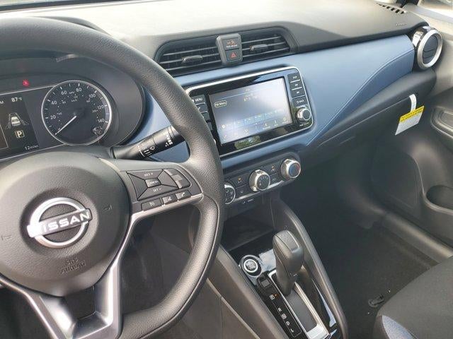 2025 Nissan Versa SV CVT