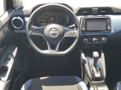 2025 Nissan Versa SV CVT