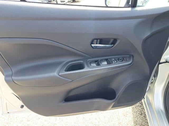 2025 Nissan Versa SV CVT