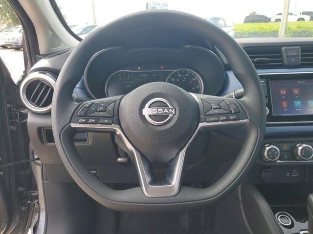 2025 Nissan Versa SV CVT