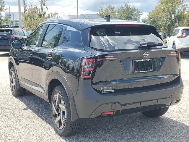 2025 Nissan Kicks SV FWD