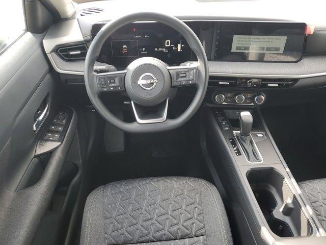 2025 Nissan Kicks SV FWD