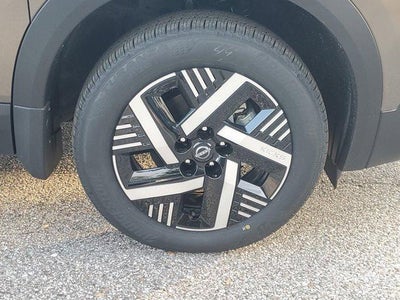 2026 Nissan Kicks SV FWD