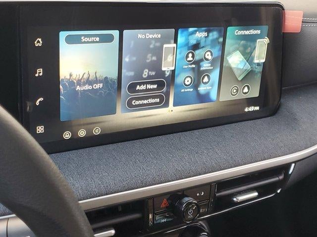 2026 Nissan Kicks SV FWD