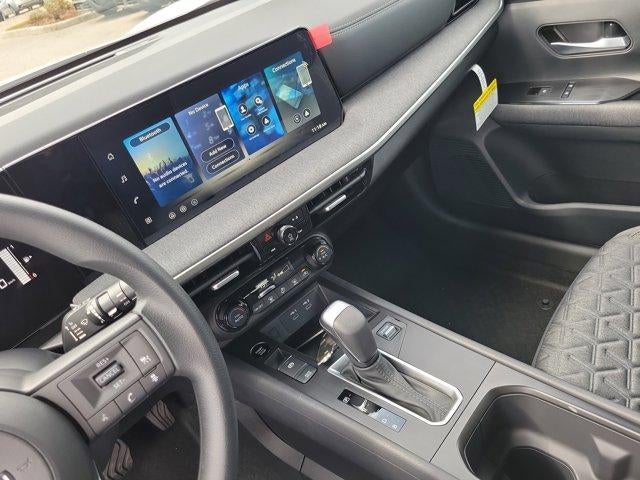 2026 Nissan Kicks SV FWD