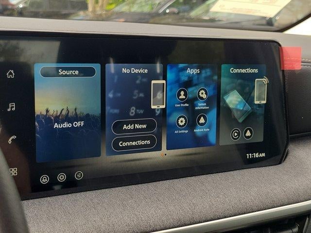 2026 Nissan Kicks SV FWD