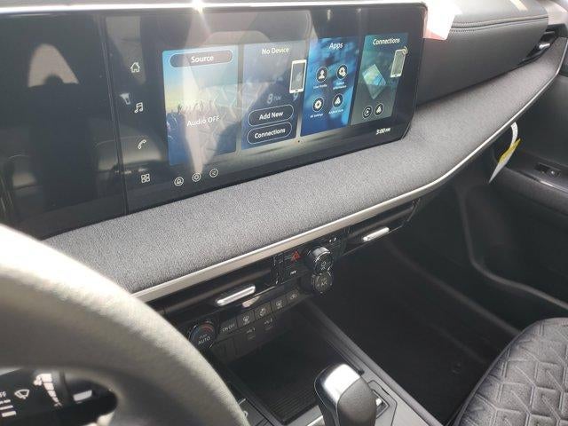 2026 Nissan Kicks SV FWD