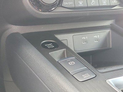 2026 Nissan Kicks SV FWD