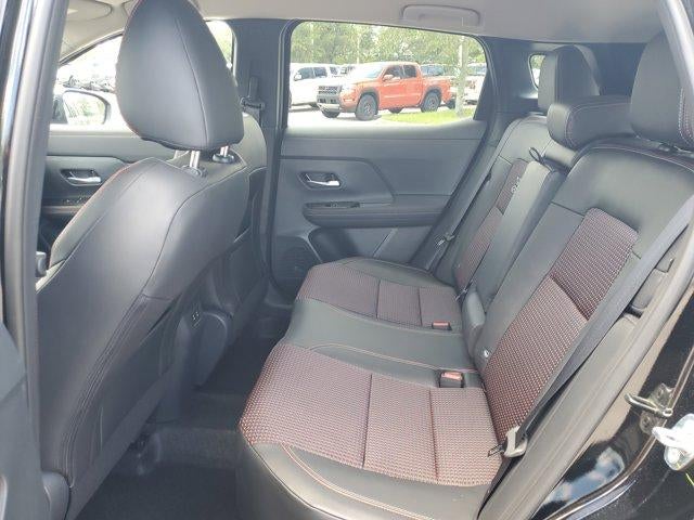 2025 Nissan Kicks SR FWD