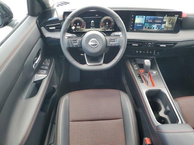 2025 Nissan Kicks SR FWD