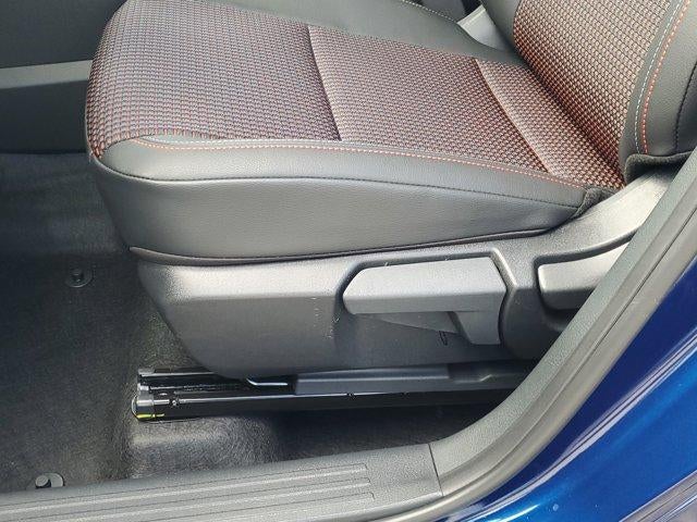 2025 Nissan Kicks SR FWD