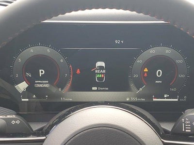 2025 Nissan Kicks SR FWD