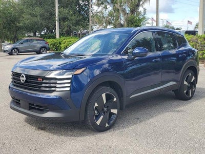 2025 Nissan Kicks SR FWD