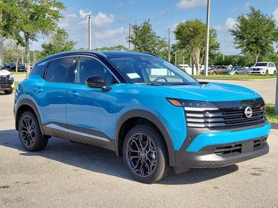 2026 Nissan Kicks SR FWD