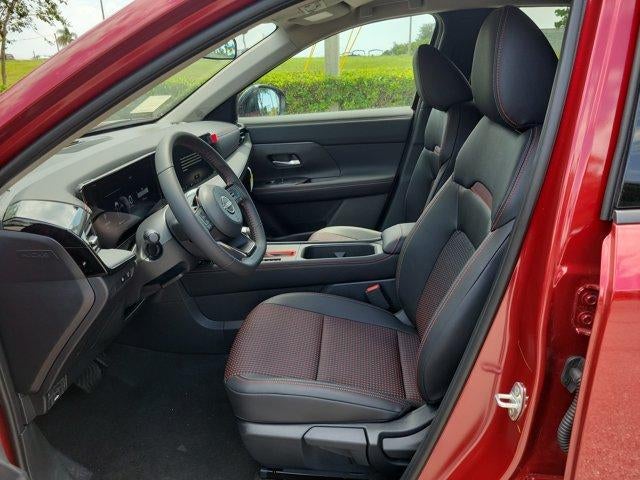 2026 Nissan Kicks SR FWD