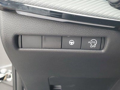 2025 Nissan Kicks SR FWD