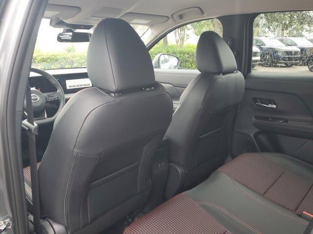 2025 Nissan Kicks SR FWD