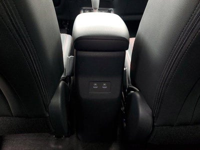 2025 Nissan Kicks SR FWD