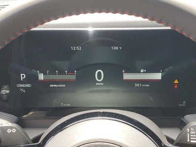 2025 Nissan Kicks SR FWD