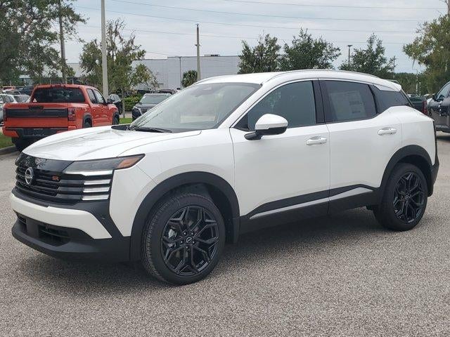 2025 Nissan Kicks SR FWD