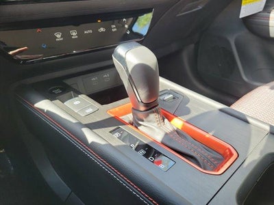 2026 Nissan Kicks SR FWD