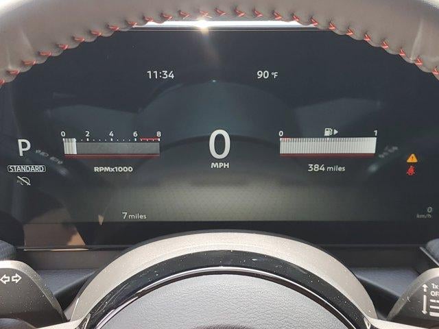 2025 Nissan Kicks SR FWD