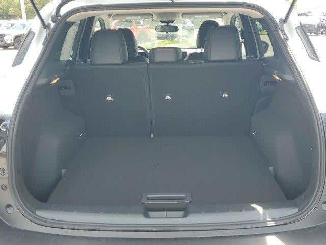 2025 Nissan Kicks SR FWD