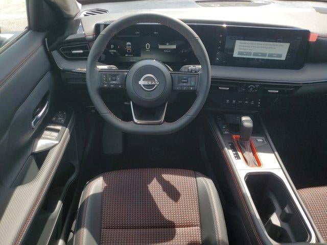 2025 Nissan Kicks SR FWD