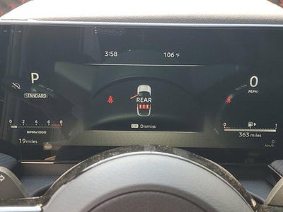 2025 Nissan Kicks SR FWD