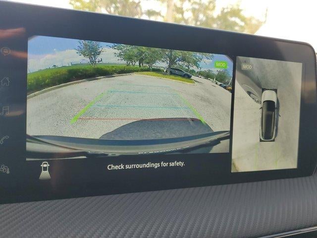 2025 Nissan Kicks SR FWD