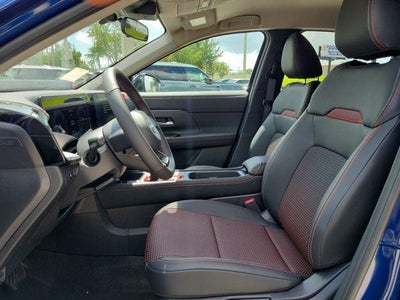2026 Nissan Kicks SR FWD
