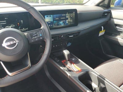 2025 Nissan Kicks SR FWD