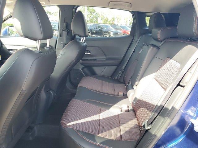 2025 Nissan Kicks SR FWD