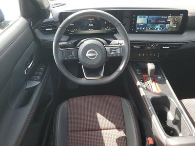 2025 Nissan Kicks SR FWD