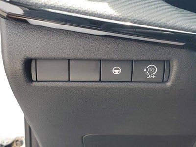 2025 Nissan Kicks SR FWD