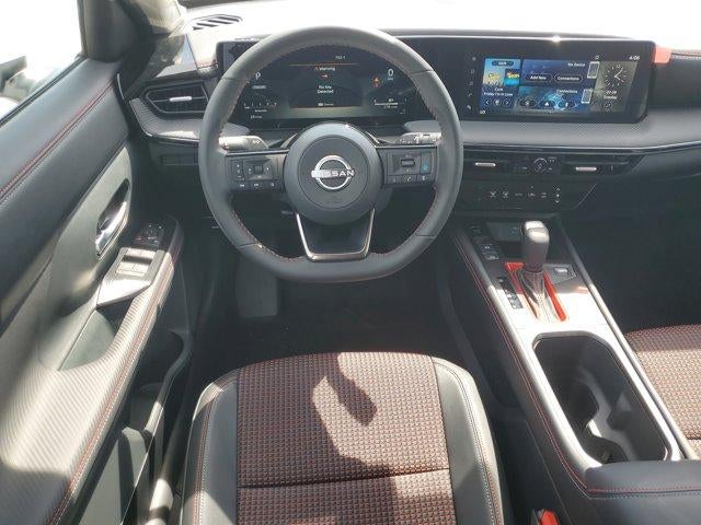 2025 Nissan Kicks SR FWD