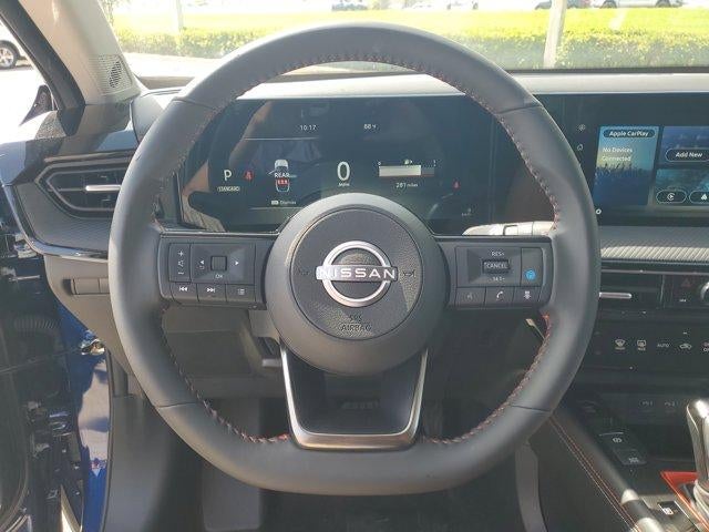 2025 Nissan Kicks SR FWD