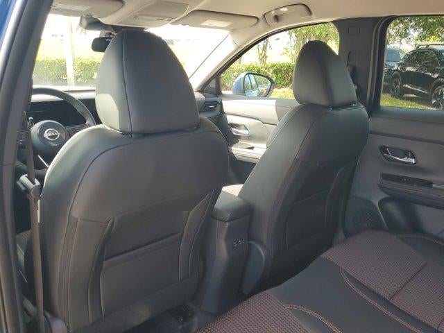 2025 Nissan Kicks SR FWD