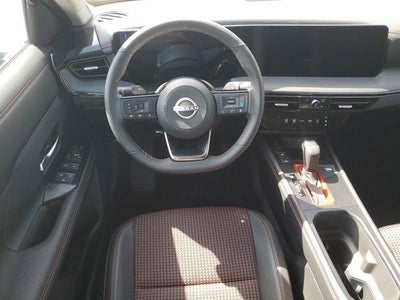 2025 Nissan Kicks SR FWD