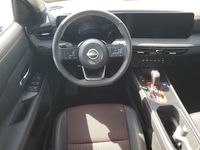 2025 Nissan Kicks SR FWD