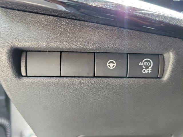 2026 Nissan Kicks SR FWD