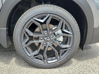 2026 Nissan Kicks SR FWD