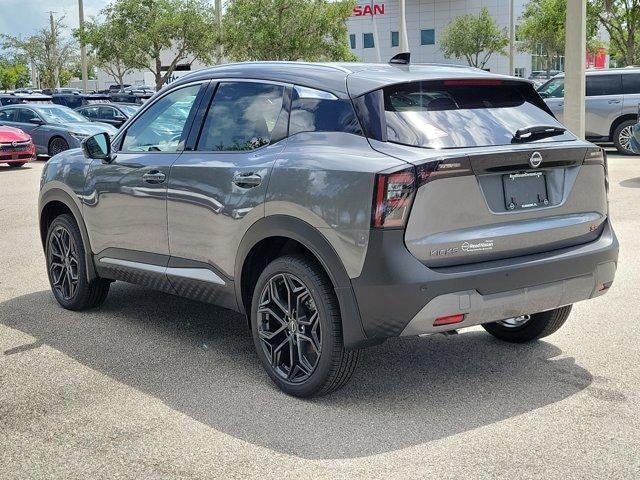 2026 Nissan Kicks SR FWD