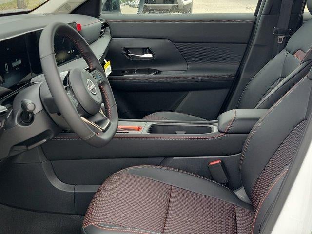 2026 Nissan Kicks SR FWD
