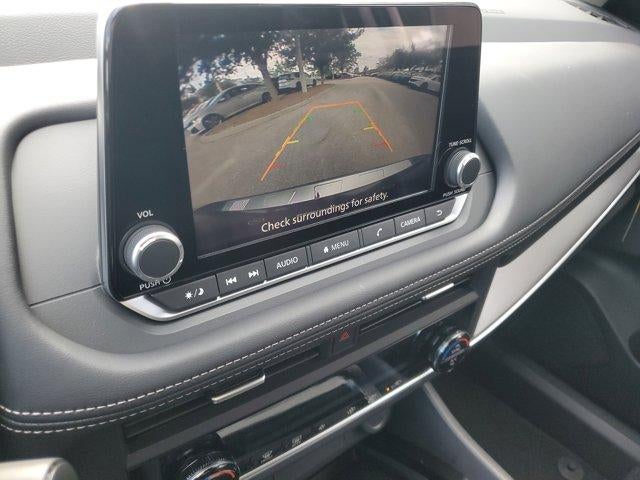 2026 Nissan Rogue FWD SV *Ltd Avail*