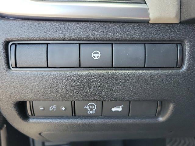 2026 Nissan Rogue 2026.5 FWD Dark Armor